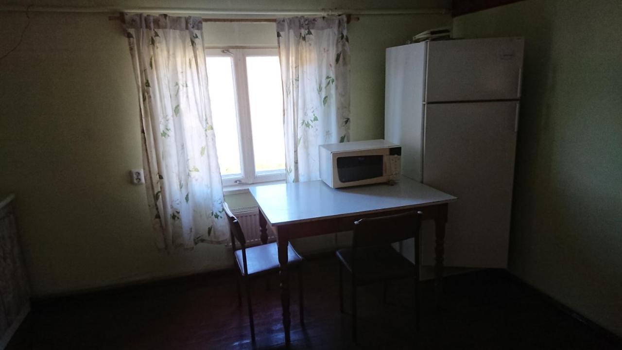 Dzivoklis Pirmie Zalmezi Appartement Jurkalne Buitenkant foto